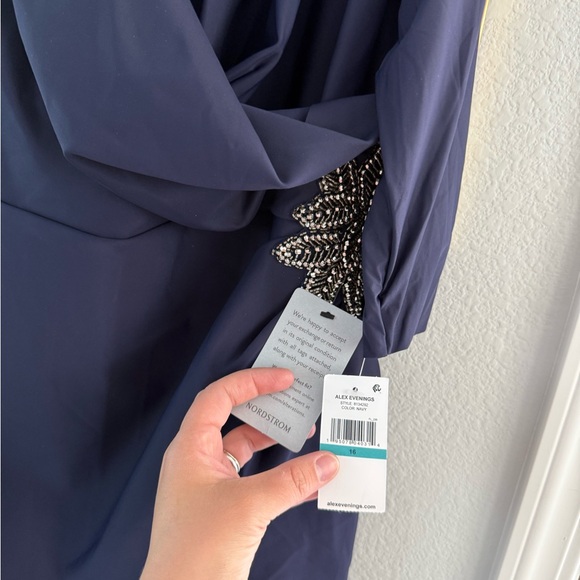 Alex Evenings Side Ruched Cocktail Dress Nordstrom $229 retail price - Picture 3 of 4